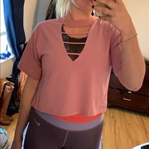 Super cute crop v-neck